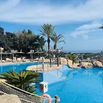 Imperial Park - Mit Panoramablick Und Schoener Terrasse Διαμέρισμα